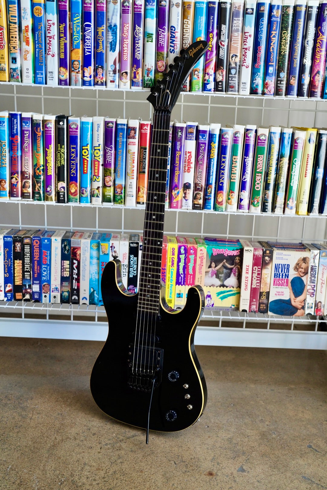 Vintage 1987 Gibson U2 Super Strat