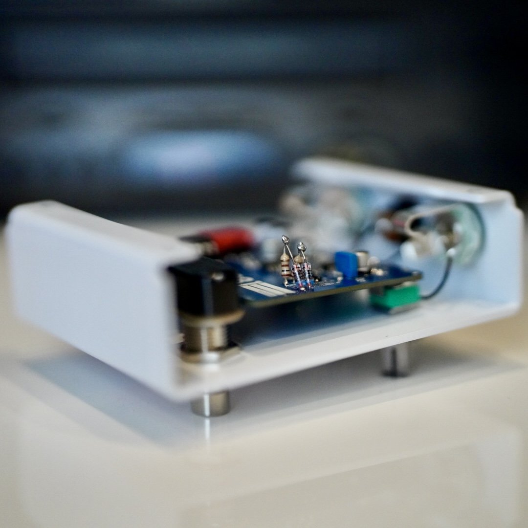 BASS DRV GERMANIUM w/ DeLorean